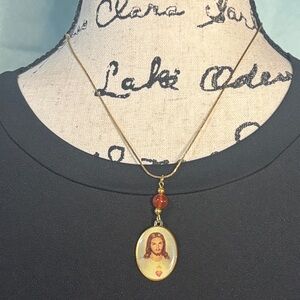 Vintage Sacred Heart of Jesus Pendent Necklace